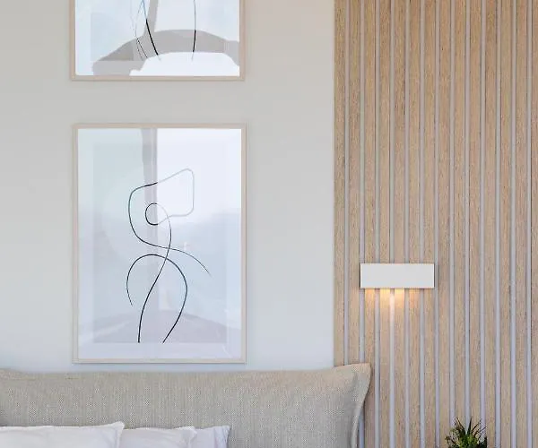 公寓 Ensuite Deluxe Jacuzzi & Parking Privado