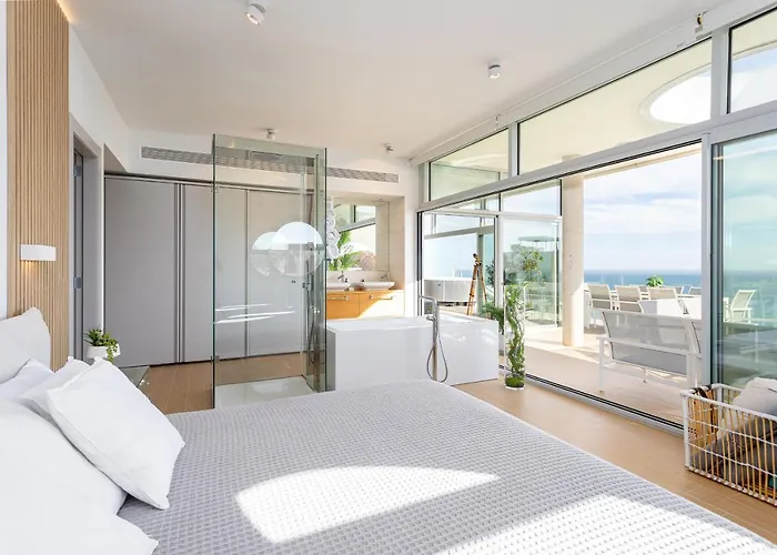 Ensuite Deluxe Jacuzzi & Parking Privado * 丰希罗拉