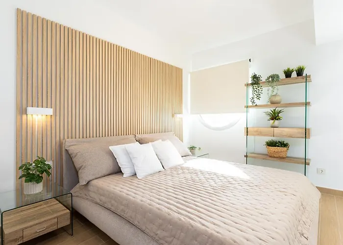 Ensuite Deluxe Jacuzzi & Parking Privado Fuengirola