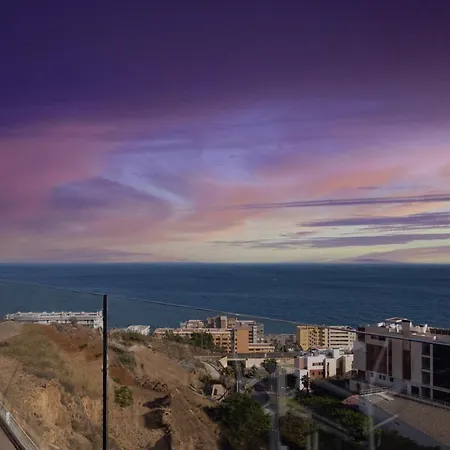 شقة Ensuite Deluxe Jacuzzi & Parking Privado *