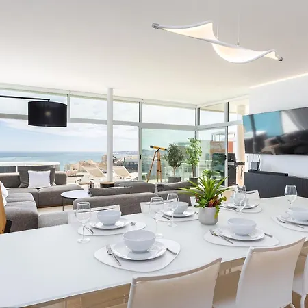 Appartement Ensuite Deluxe Jacuzzi & Parking Privado