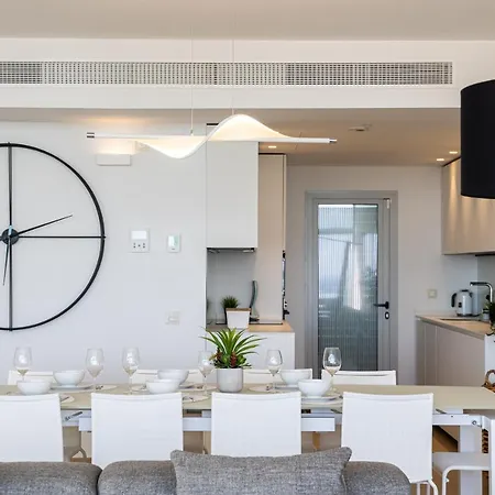 Ensuite Deluxe Jacuzzi & Parking Privado 公寓 *