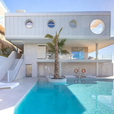 Ensuite Deluxe Jacuzzi & Parking Privado Fuengirola